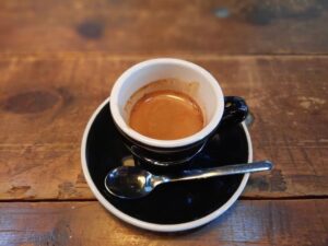 滋賀県-彦根市-古沢町-カフェ-cafe-micro-lady-マイクロレディーコーヒースタンド-珈琲-コーヒーcoffee-エスプレッソ